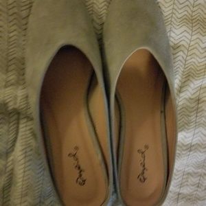 NWOT shoes